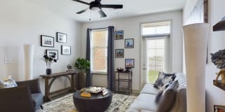 Greenview Gallery 18