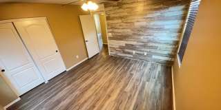 Beautiful 4 Bedroom - 2.5 Bath with Lots of Bonuses - Gilbert Gallery 35