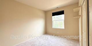 1867 Northeast Ashberry Drive - 1 Gallery 13