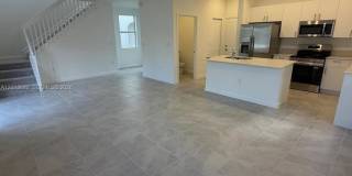 2740 SE 24th Ct Gallery 7