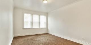 11250 S. Indiana Ave Gallery 29