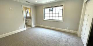 Exquisite Tree Section Home with A/C Gallery 30