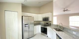 NOT AVAILABLE FOR SHOWING OR MOVE IN UNTIL AUGUST 15TH 2026!! Custom Home - Desirable SE Ocala Neighborhood 3/2/2 **Won't Last** Gallery 5