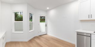 1454-1464 UNION Apartments Gallery 10