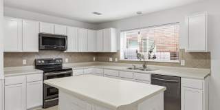 417 Niagara Falls Drive Gallery 14