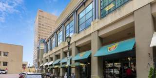 GREAT LOCATION!! Stunning 3BD/3.5BA luxury 4-level townhouse! Gallery 95