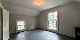 509 West Marion Street - B Gallery 1