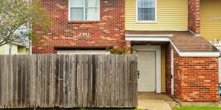 Rental Available: 101 Wilbourn #210 Lafayette, LA 70506 Gallery 1