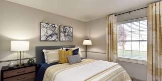 Everly Meridian Hills Gallery 6