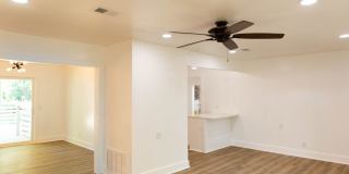 2321 Laverne Avenue Gallery 6