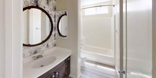 4 bedroom 3 bath Fairway Canyon Home Gallery 4