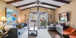AVAILABLE NOW!! 2 Bed 2 Bath Fully Furnished Condo in Palm Springs! ****MOVE IN SPECIAL! 50% OFF ONE MONTHS RENT**** Gallery 4