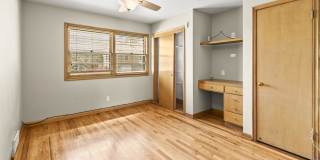 5518 Woolworth Avenue Gallery 21