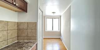 1513 Morse Gallery 6