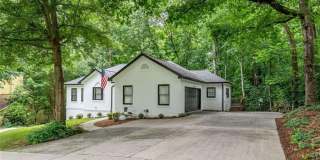 3924 Ashford Dunwood Road NE Gallery 2