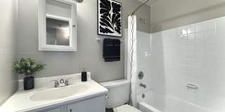 Glen Ridge Gallery 5