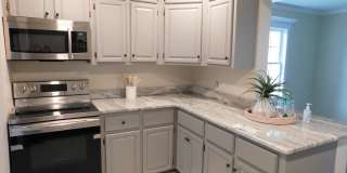 Completely Renovated 3 bed, 2bath home Gallery 10