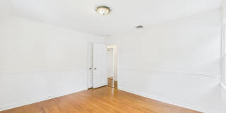 75 Lord Kitchener Road Gallery 30