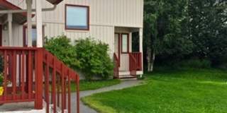 South Anchorage Sunny Upstairs 2 bed with washer and dryer Gallery 1