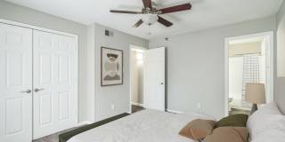 The Lexington Gallery 17