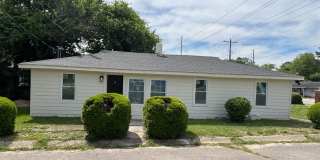 2212 Murchison Road Gallery 10