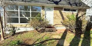 Great 4BR, 1 1/2BA Single Family Home in Penn Hills Gallery 1
