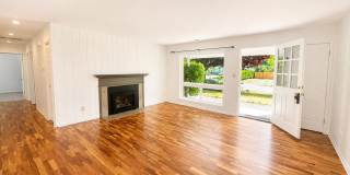 3Bd/1Ba Bellevue Home 3Bd/1Ba Bellevue Home Gallery 1