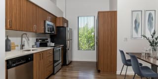 Summit at Wash Park Apartments Gallery 2