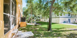 1405 RIDGE TERRACE Gallery 27