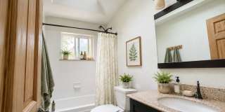 5BD/3BA in Martin Acres w/a Backyard Oasis! 5BD/3BA in Martin Acres w/a Backyard Oasis! Gallery 8