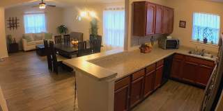 East El Paso 3bed/2bath Refrig A/C! Gallery 10