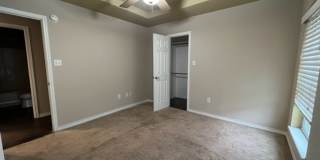 2457 Independence Gallery 15
