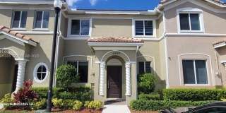 2459 SE 10th St Gallery 1