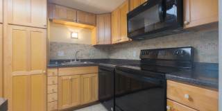 3 Bed | 2 Bath | Downtown Condo | Garage Parking Included Gallery 1