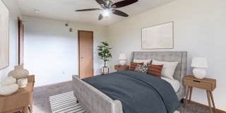 Oakland Pointe Gallery 6