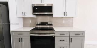 2423 MILTON AVE Gallery 7