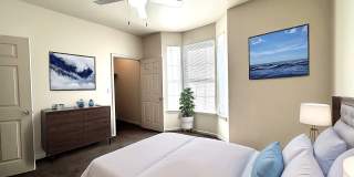 The Mandell Gallery 34