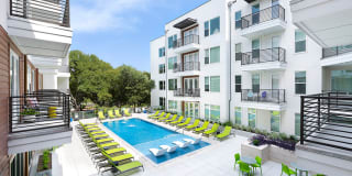 Groves South Lamar Apartments Gallery 27