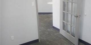 500 MARINERS PLAZA Drive Gallery 8