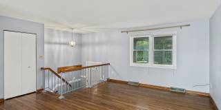 102 Roosevelt Road Gallery 5