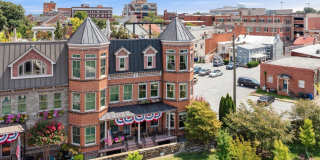 50 N BENTZ Street Gallery 63