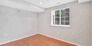 4067 S FOUR MILE RUN Drive Gallery 23
