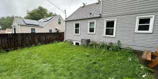 4 Bedroom House in St. Louis Park Gallery 17