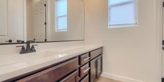 Modern 4BR Avance Home:Gated, Resort Pool, Gym & Quick Downtown Access Gallery 53