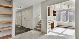 Spacious and bright condo located in a quiet area that boasts the perfect combination of style and comfort. Gallery 17