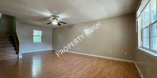 1620 Hickory Place Gallery 5