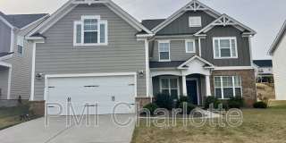 1135 Overlake Dr Gallery 1