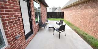 Luxurious 4 Bedroom 2.5 Bathroom in the Heart of Fayetteville, Arkansas!! Gallery 23