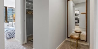 Arrive Streeterville Gallery 21