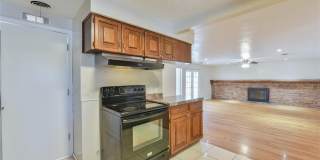 1828 SE LAKE WEIR AVENUE Gallery 21